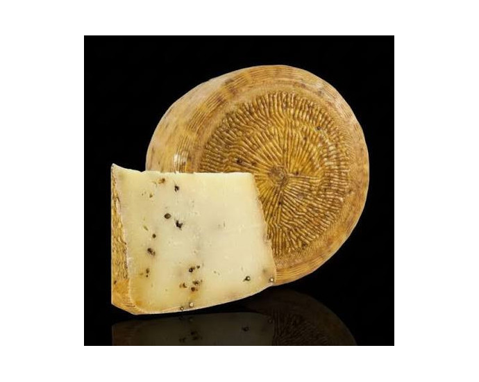 Canestrato Poivre